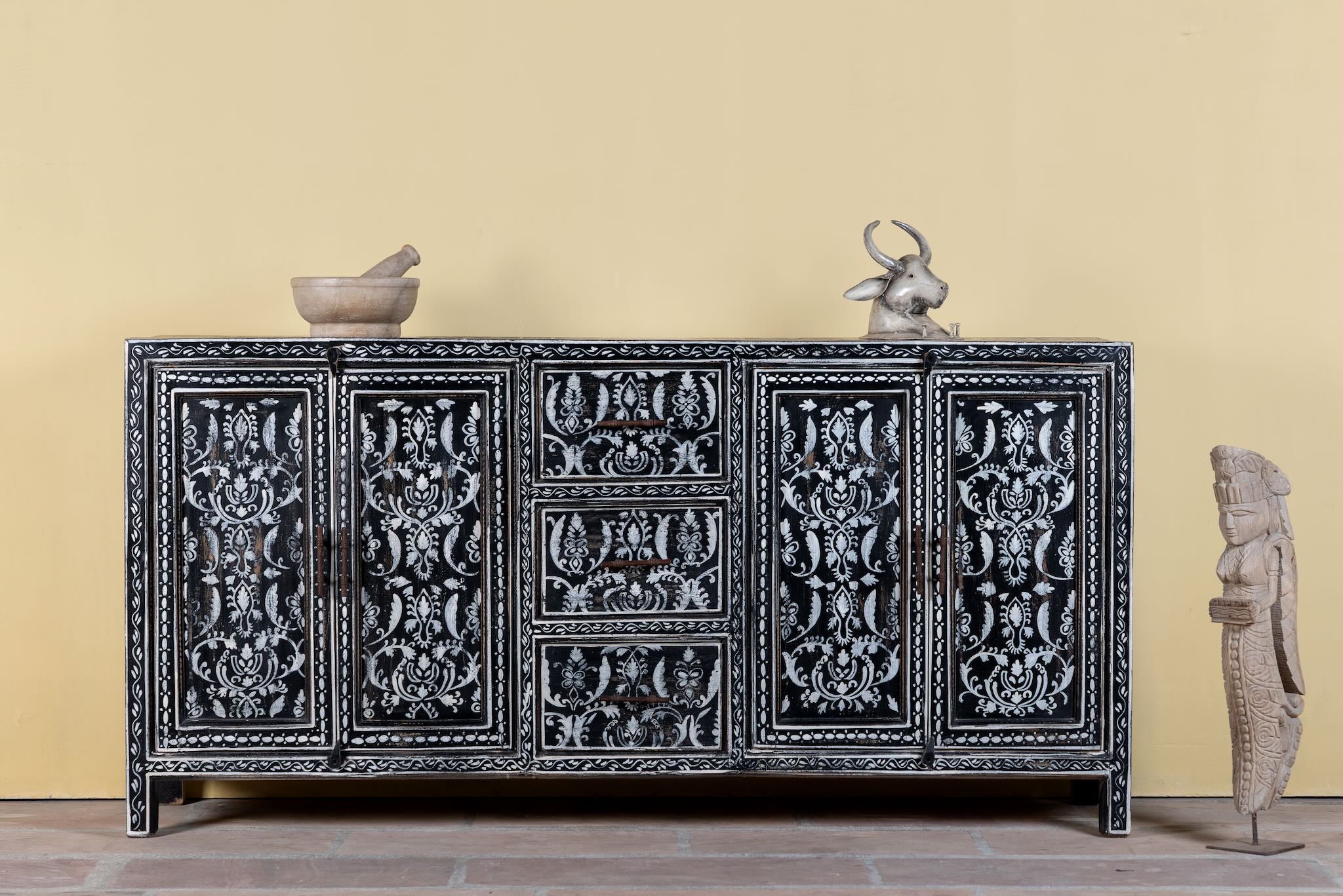 Hand-painted black and white sideboard made of reclaimed wood – Kaira model by Om Home & Garden