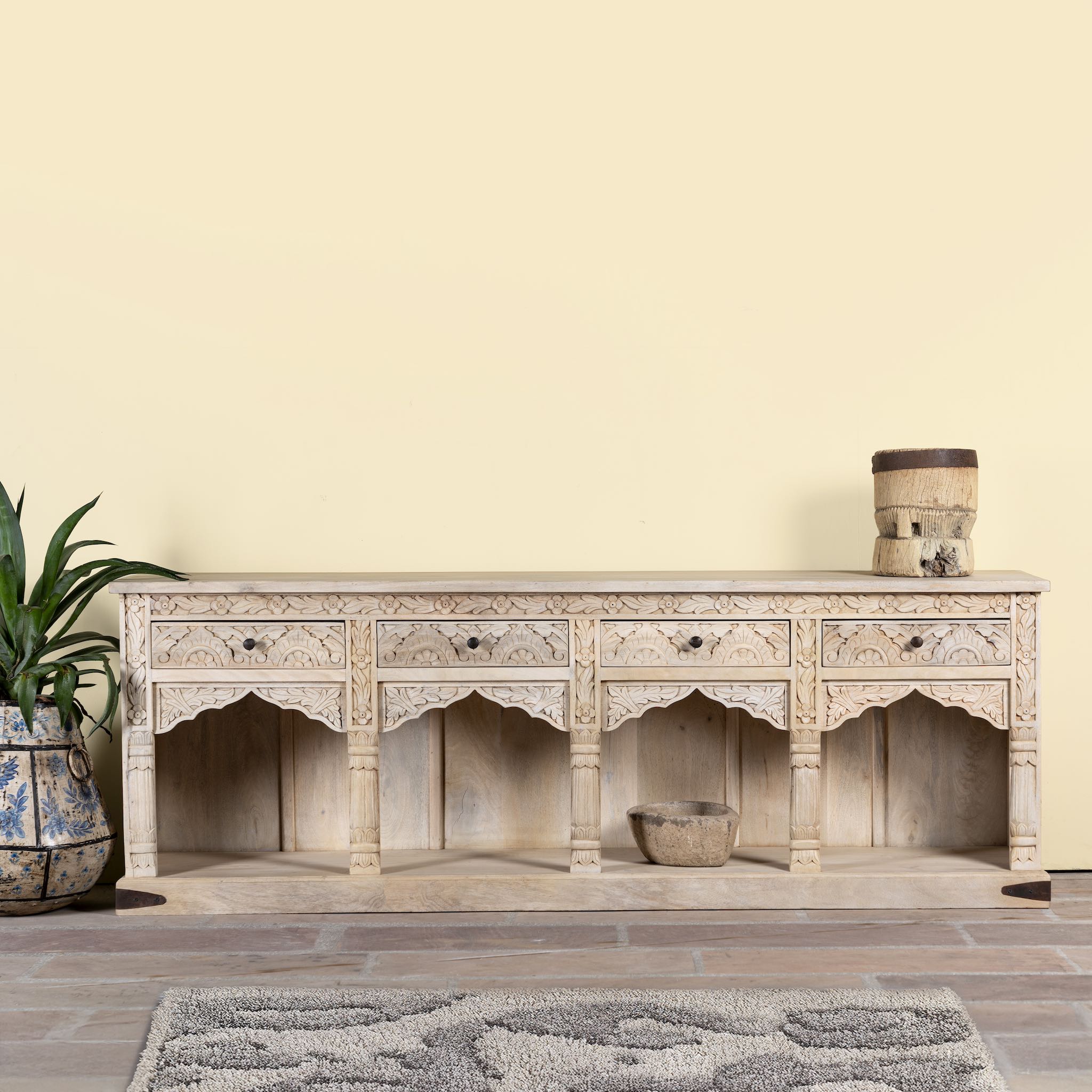 Carved console table made of sandblasted mango wood with four drawers and hand-carved front; vintage entryway table, 200 × 40 × 71 cm.