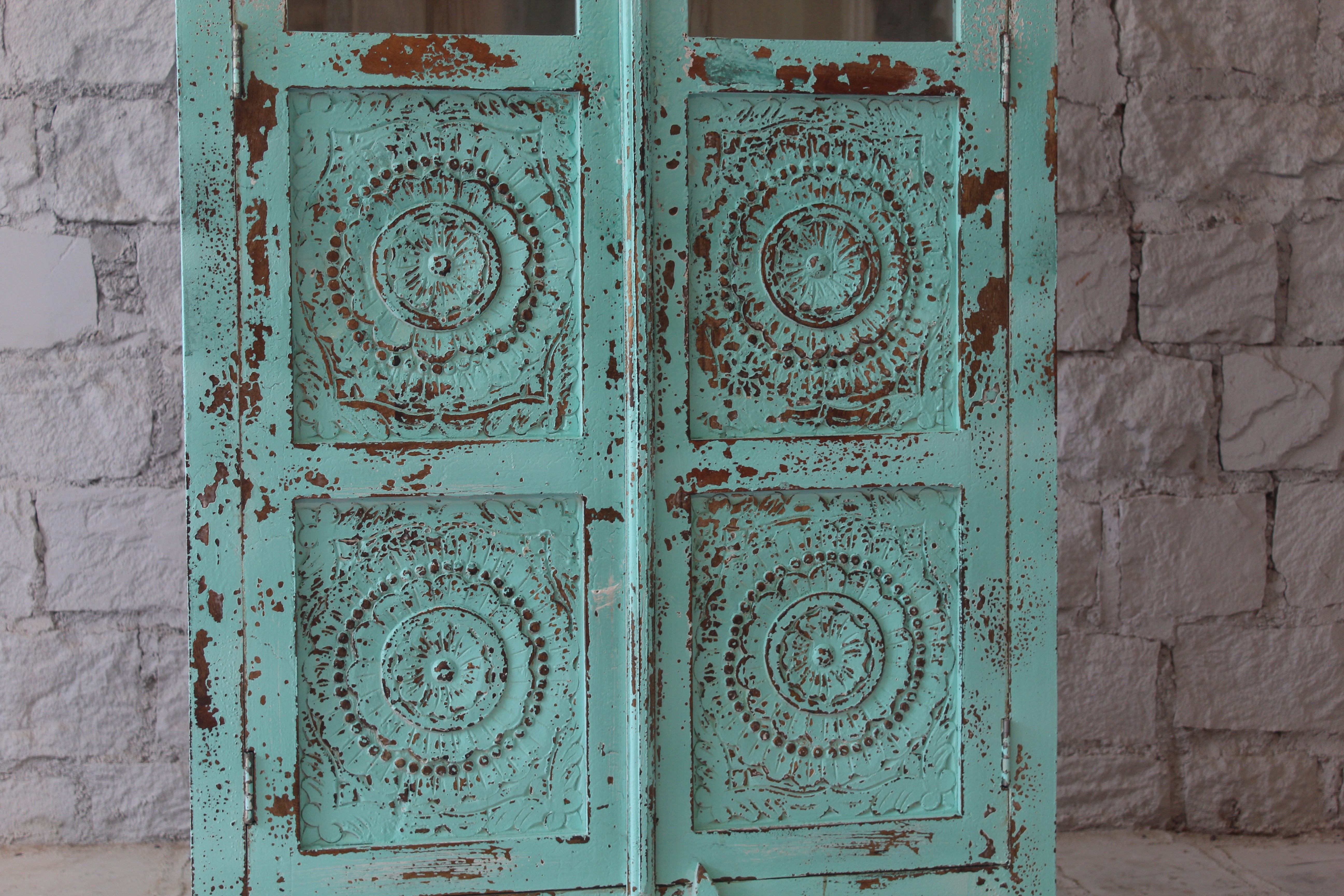 Faras blue, indian-style cabinet